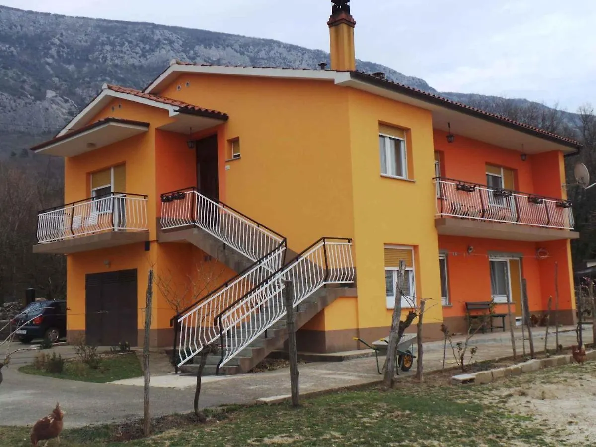 Apartment In Plomin/Istrien 26733