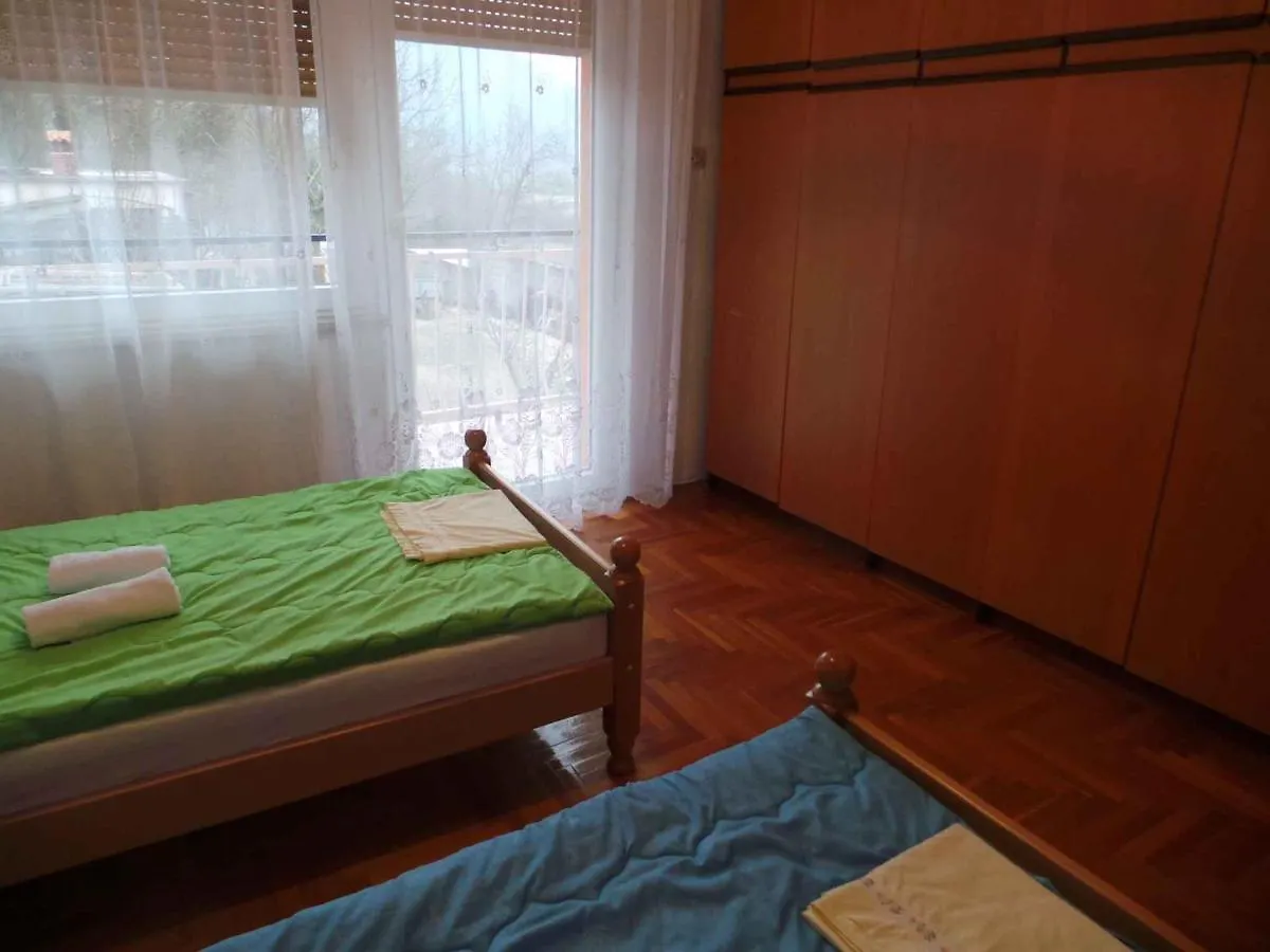 Apartment In Plomin/Istrien 26733