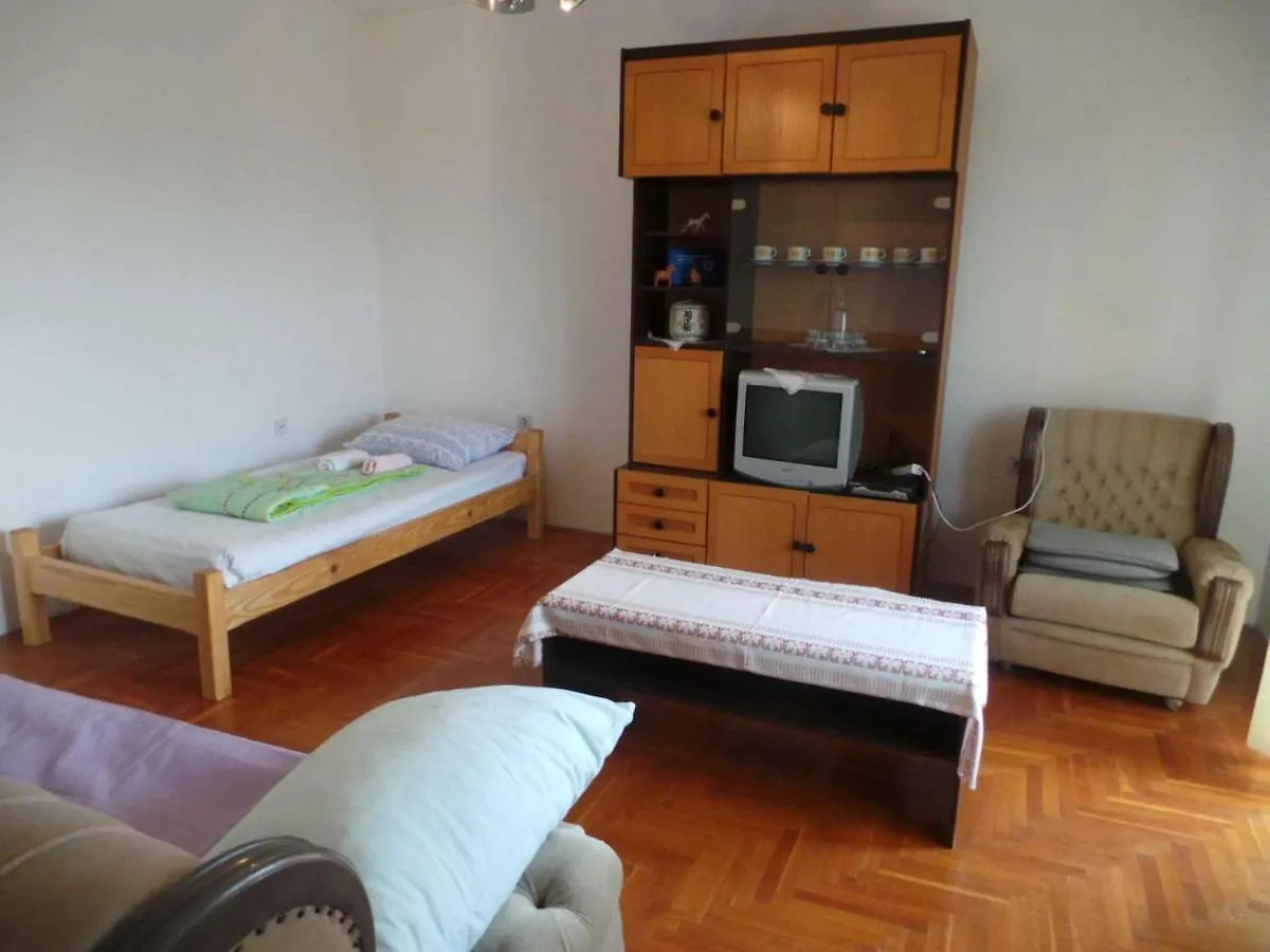 Apartment In Plomin/Istrien 26733